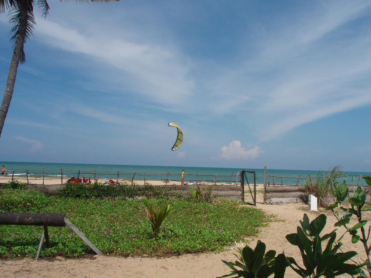 Stardust Beach Hotel Аругам Бей Екстериор снимка